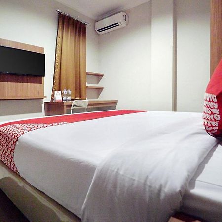 Oyo 415 The Kartini 8 Residence Jakarta Extérieur photo