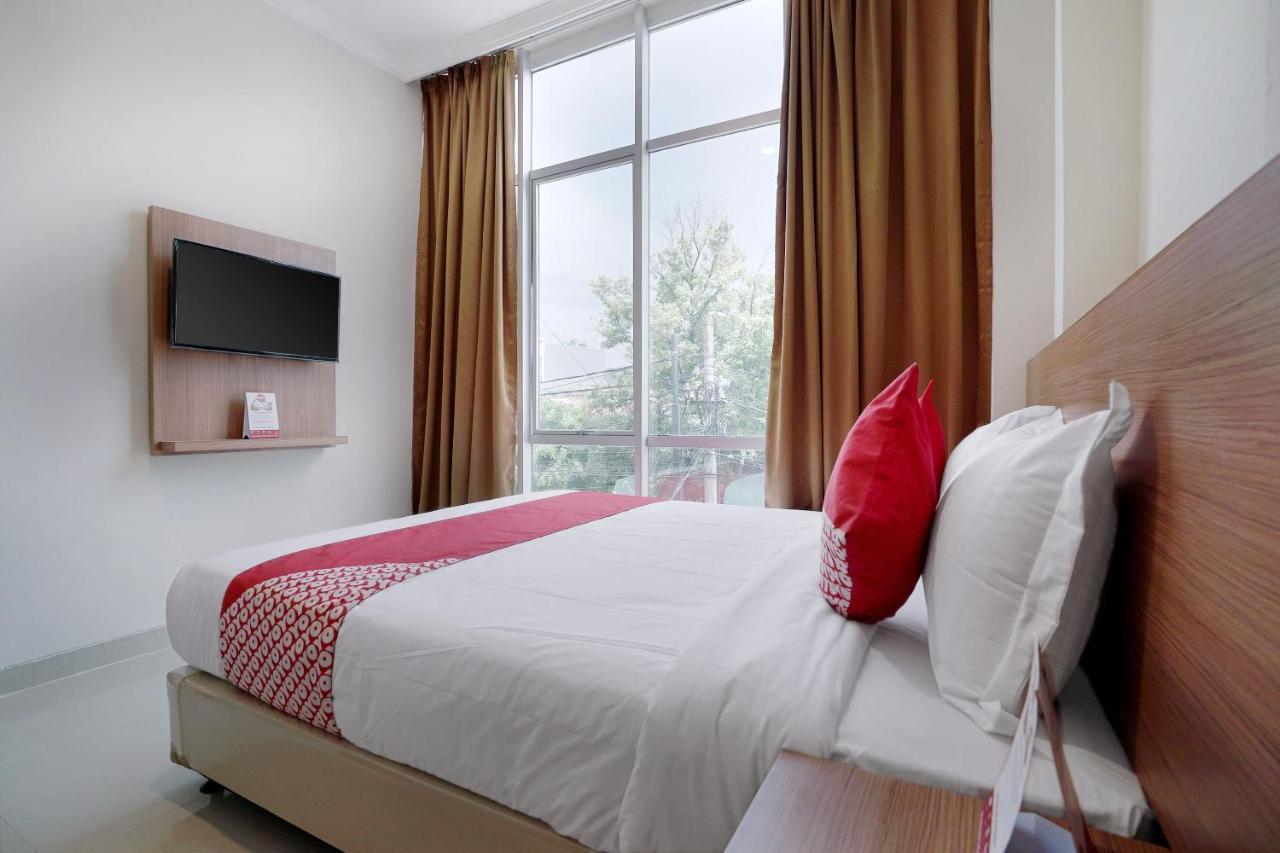 Oyo 415 The Kartini 8 Residence Jakarta Extérieur photo