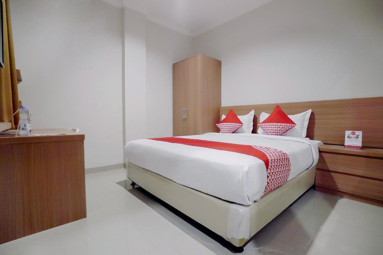 Oyo 415 The Kartini 8 Residence Jakarta Extérieur photo