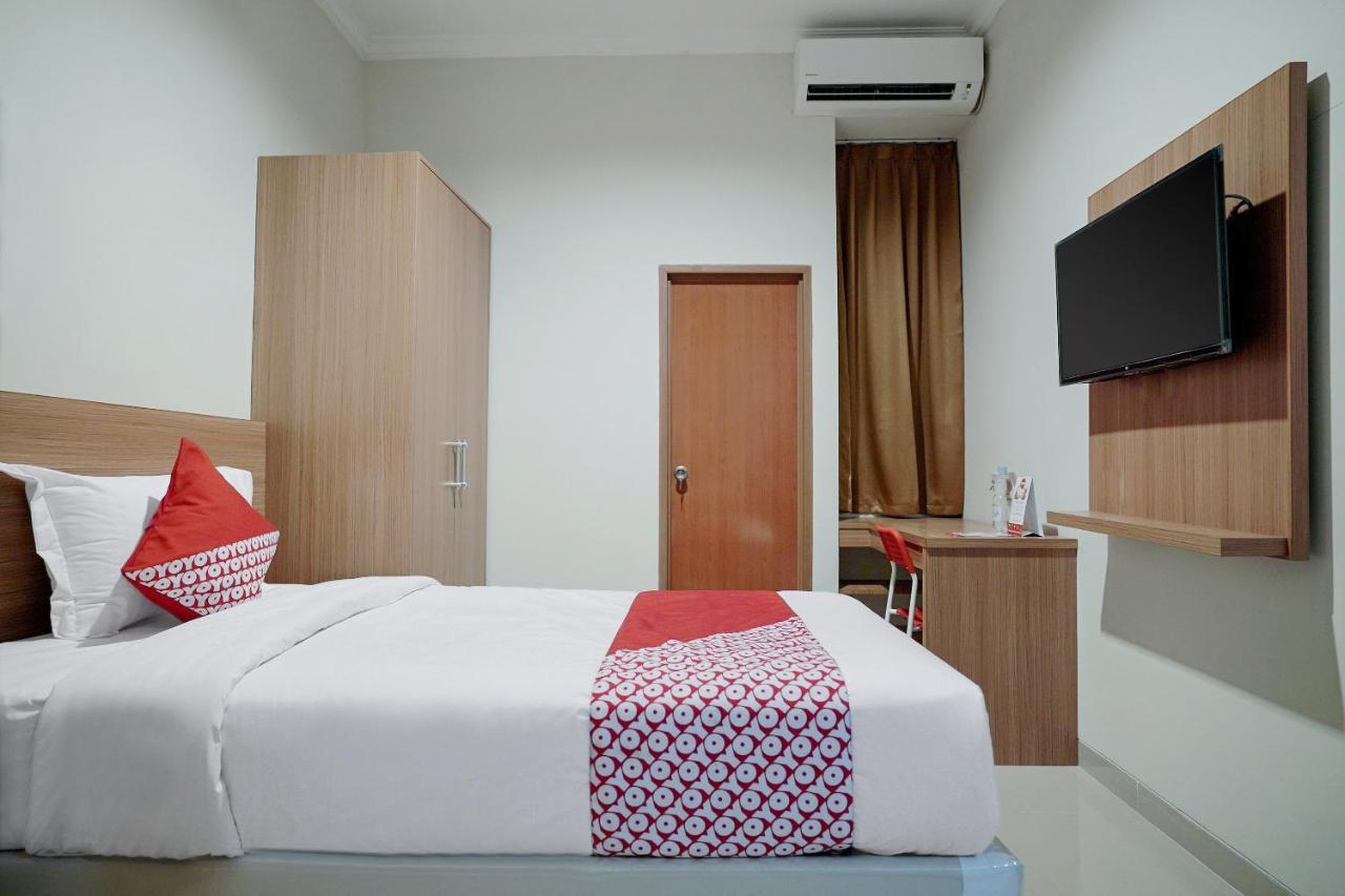 Oyo 415 The Kartini 8 Residence Jakarta Extérieur photo