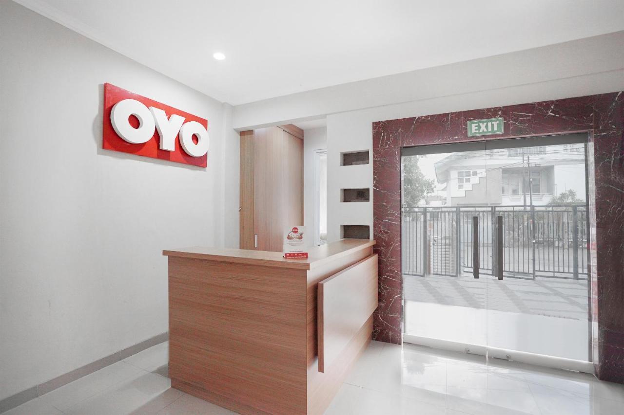 Oyo 415 The Kartini 8 Residence Jakarta Extérieur photo