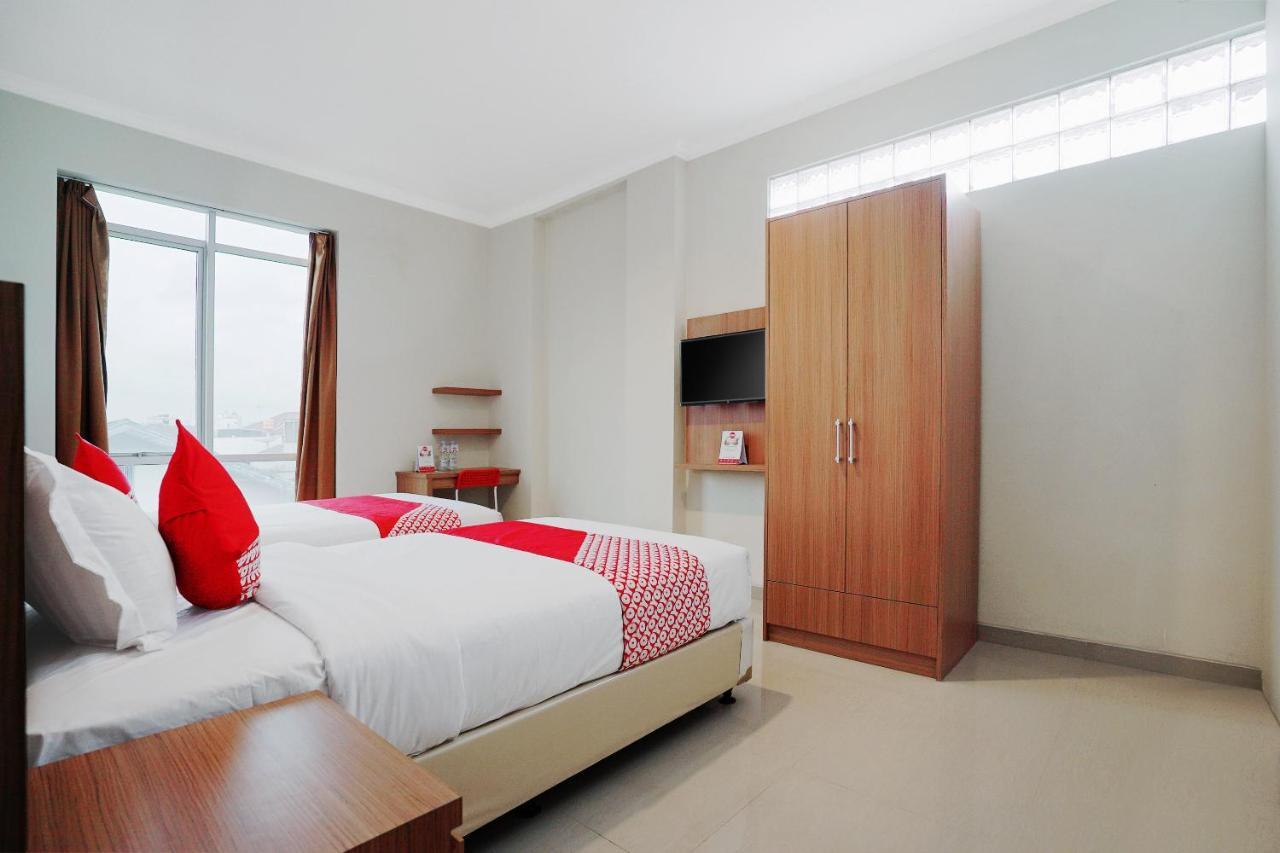 Oyo 415 The Kartini 8 Residence Jakarta Extérieur photo