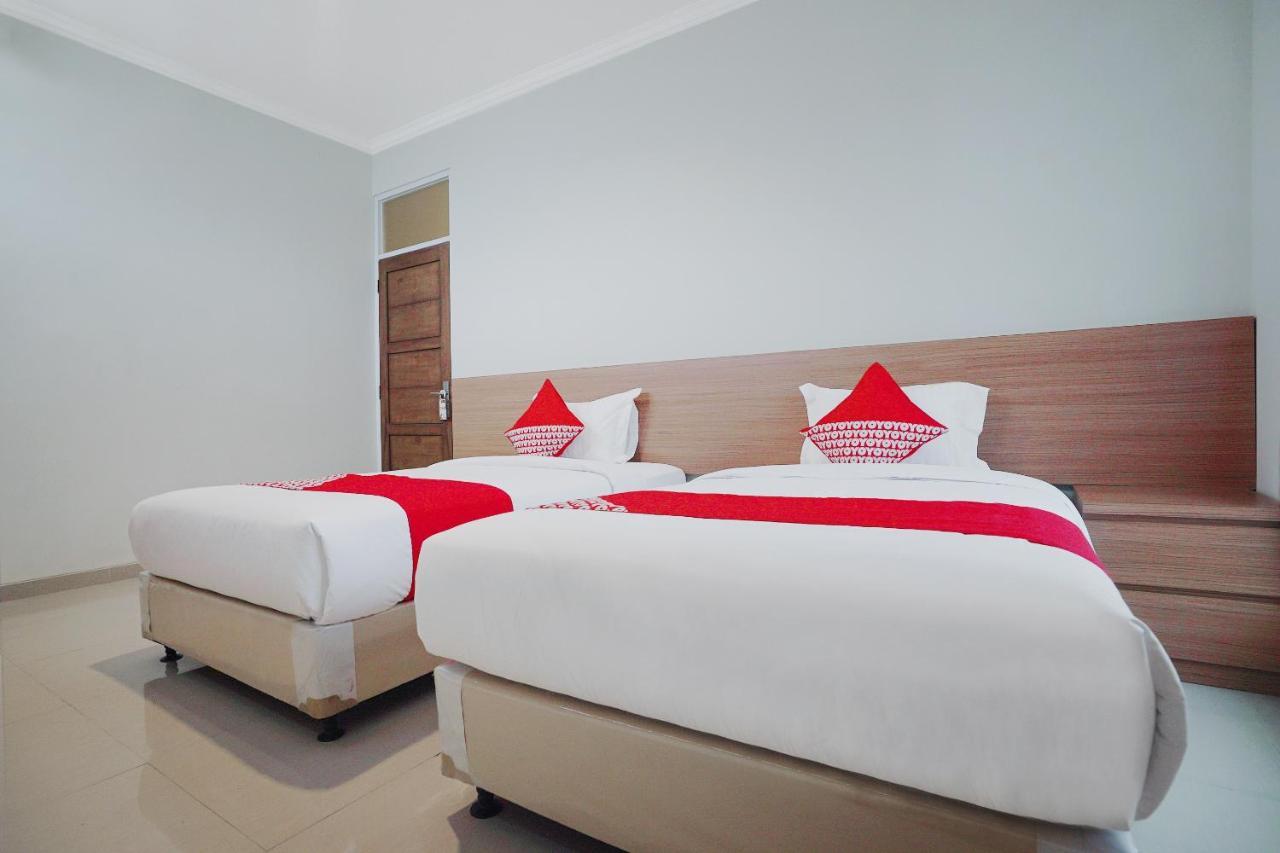 Oyo 415 The Kartini 8 Residence Jakarta Extérieur photo