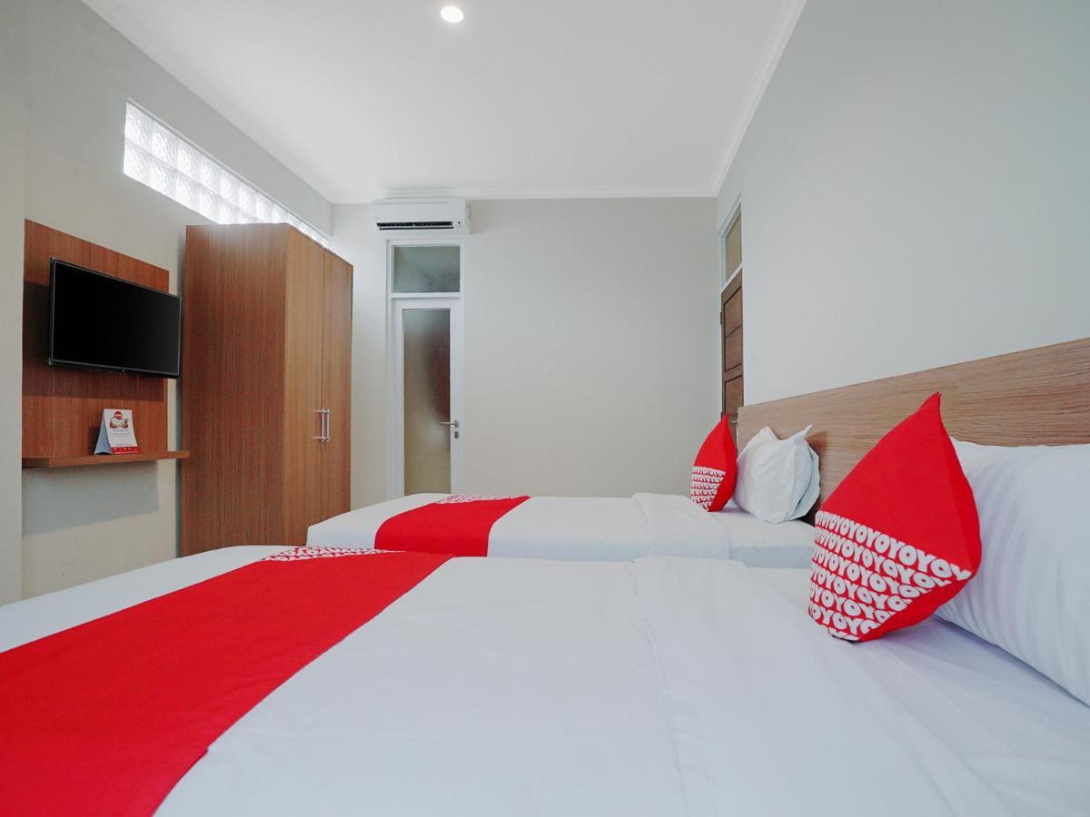 Oyo 415 The Kartini 8 Residence Jakarta Extérieur photo