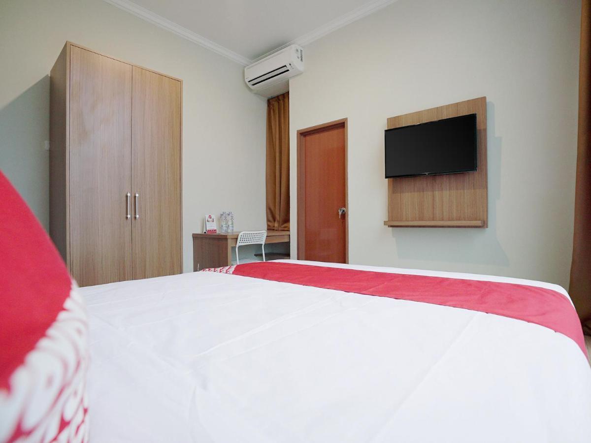Oyo 415 The Kartini 8 Residence Jakarta Extérieur photo