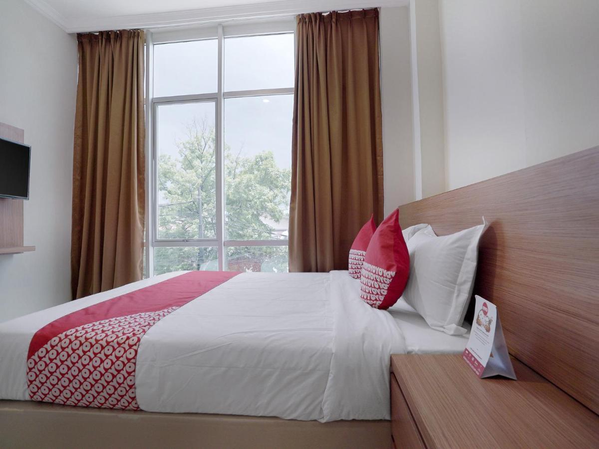 Oyo 415 The Kartini 8 Residence Jakarta Extérieur photo
