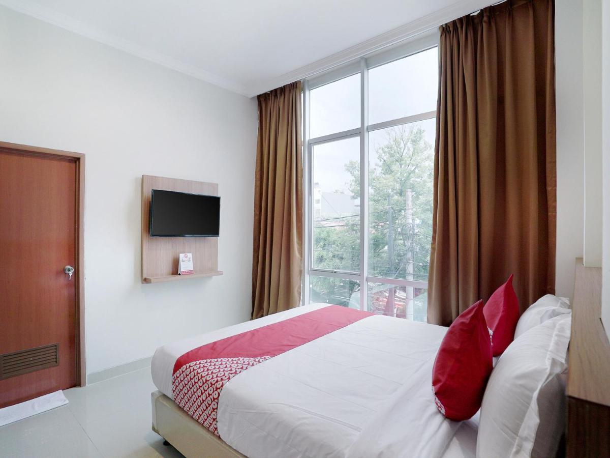 Oyo 415 The Kartini 8 Residence Jakarta Extérieur photo