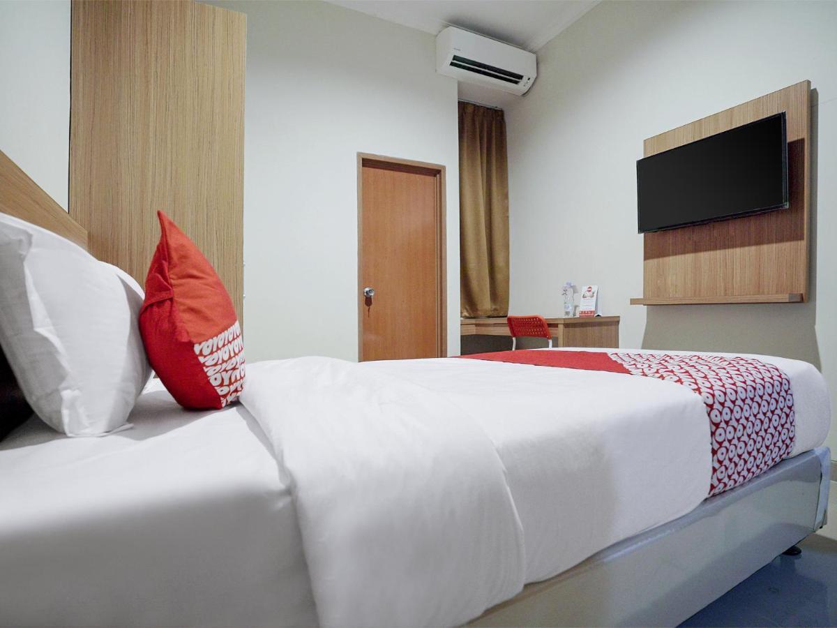 Oyo 415 The Kartini 8 Residence Jakarta Extérieur photo