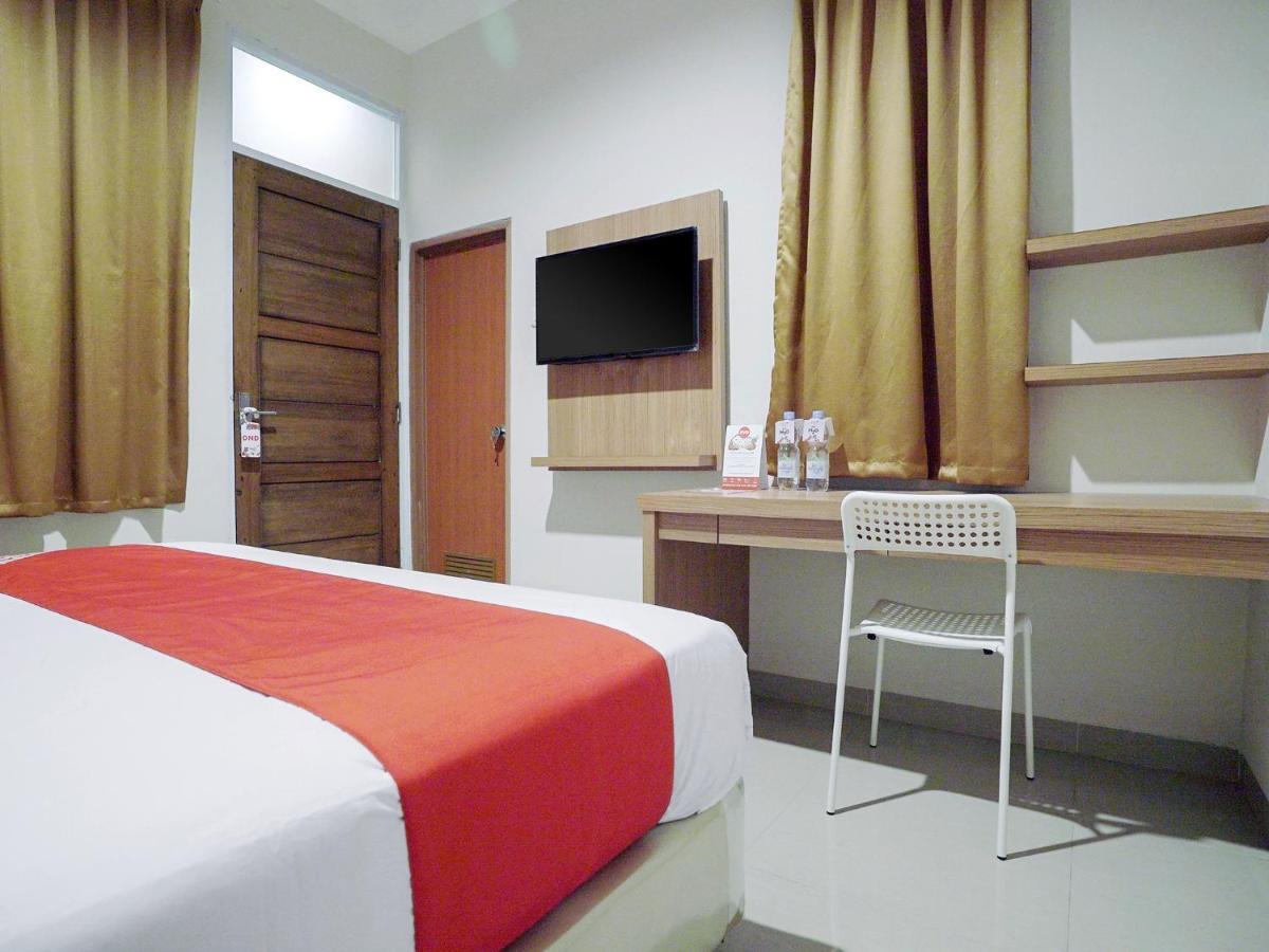 Oyo 415 The Kartini 8 Residence Jakarta Extérieur photo