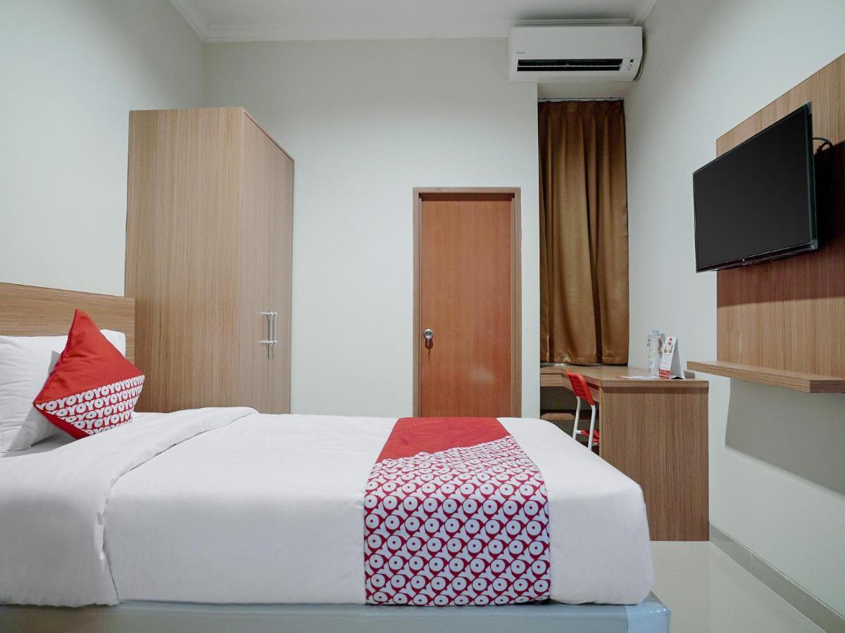 Oyo 415 The Kartini 8 Residence Jakarta Extérieur photo