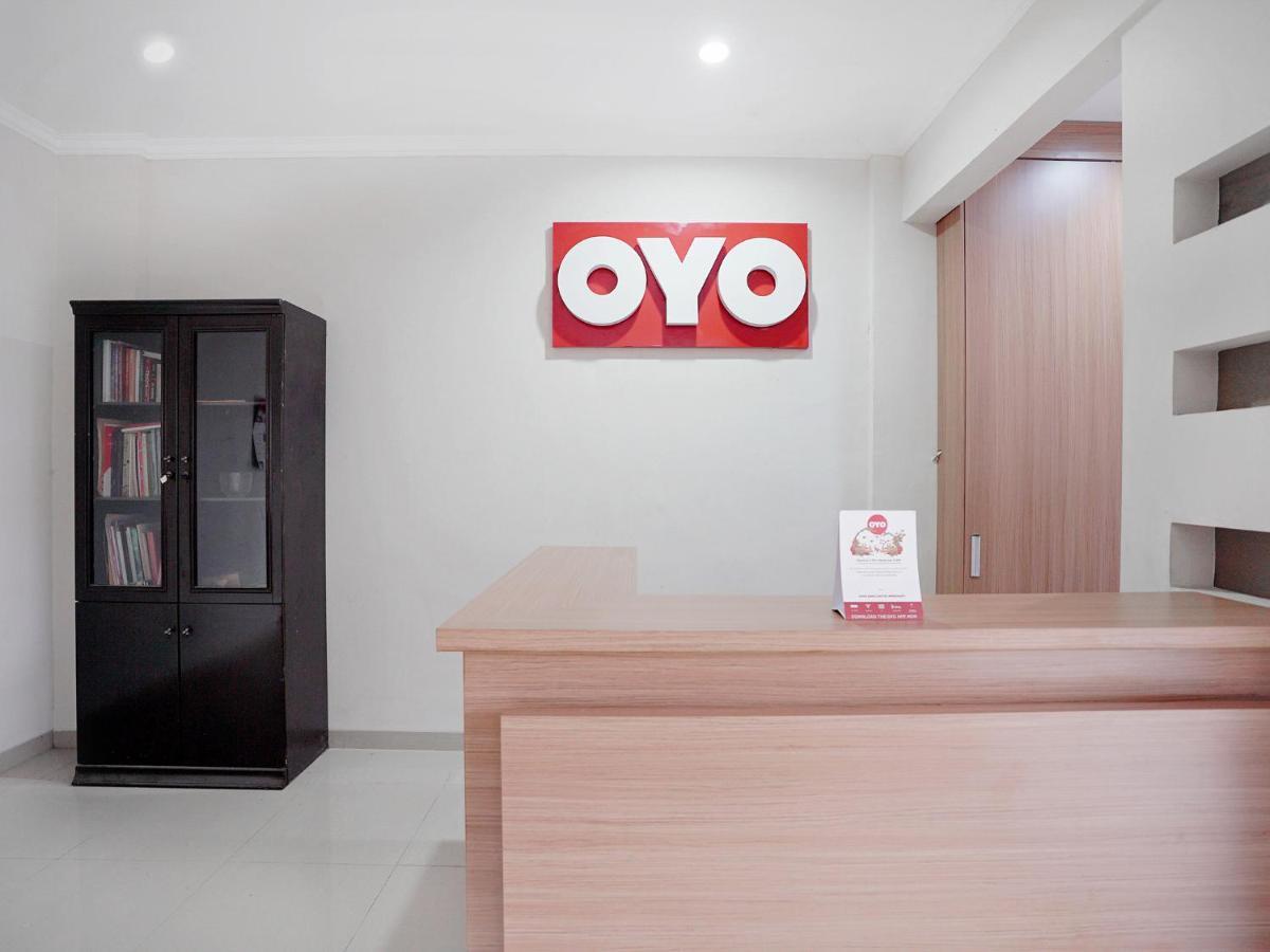 Oyo 415 The Kartini 8 Residence Jakarta Extérieur photo